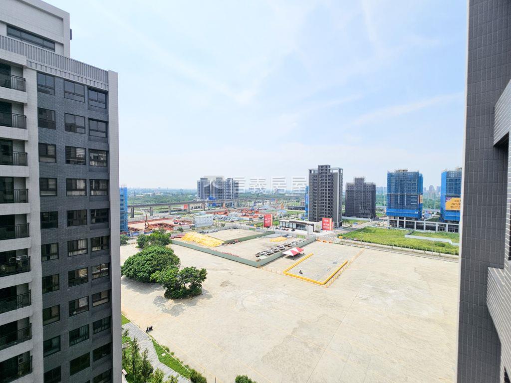 Ａ２０綻帝王景觀３房車位房屋室內格局與周邊環境