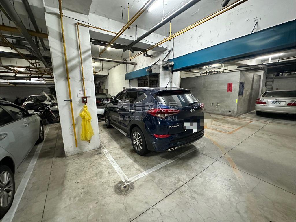 彈性格局．寬敞兩房加車位房屋室內格局與周邊環境