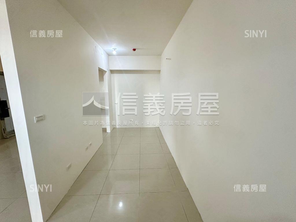 麗江星漾高樓景觀二房車位房屋室內格局與周邊環境