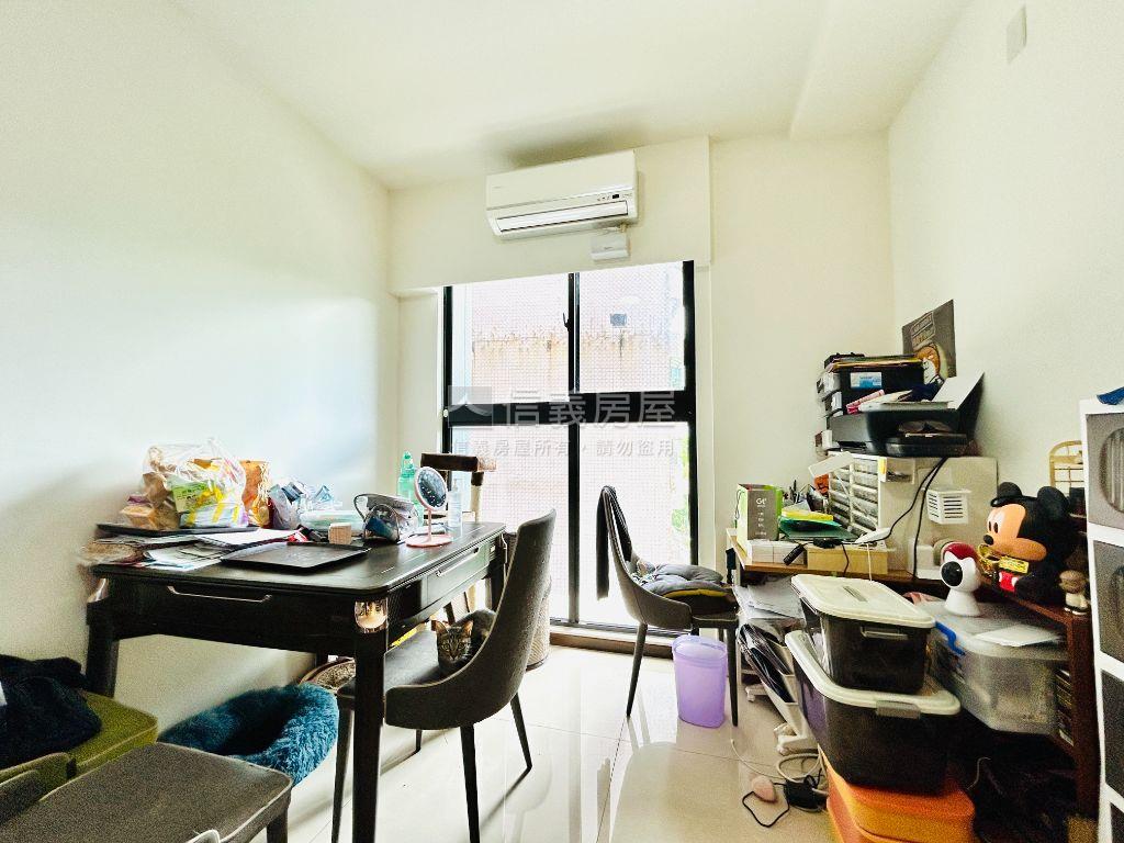安家卡爾頓採光寧靜美宅房屋室內格局與周邊環境