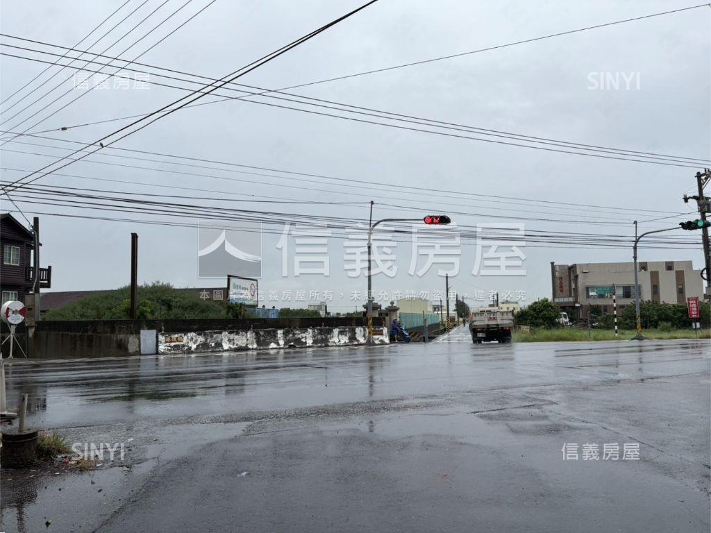 彰化雙面臨路土地房屋室內格局與周邊環境