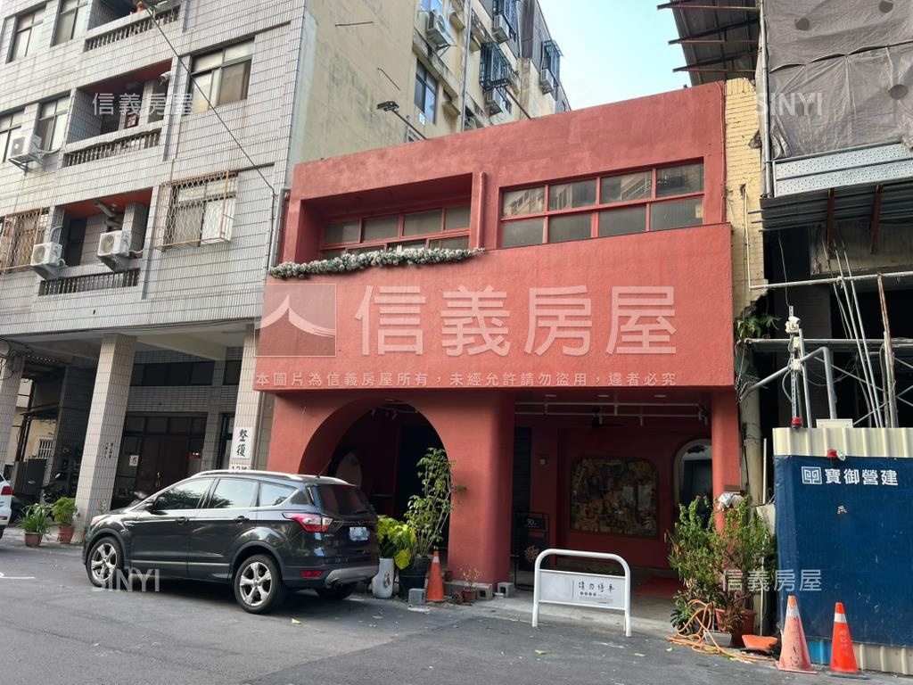 近二中約８米面寬朝南透店房屋室內格局與周邊環境