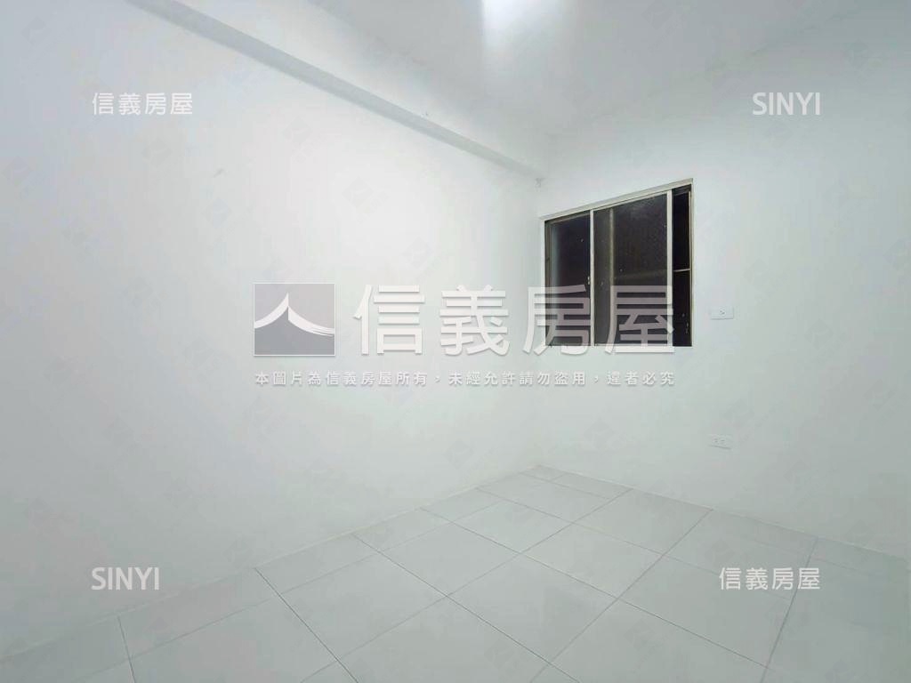 近二聖輕軌一樓好成家美寓房屋室內格局與周邊環境