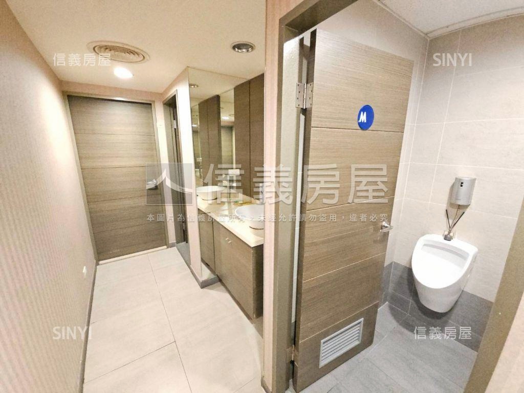 店長推薦４米２挑高美宅棒房屋室內格局與周邊環境