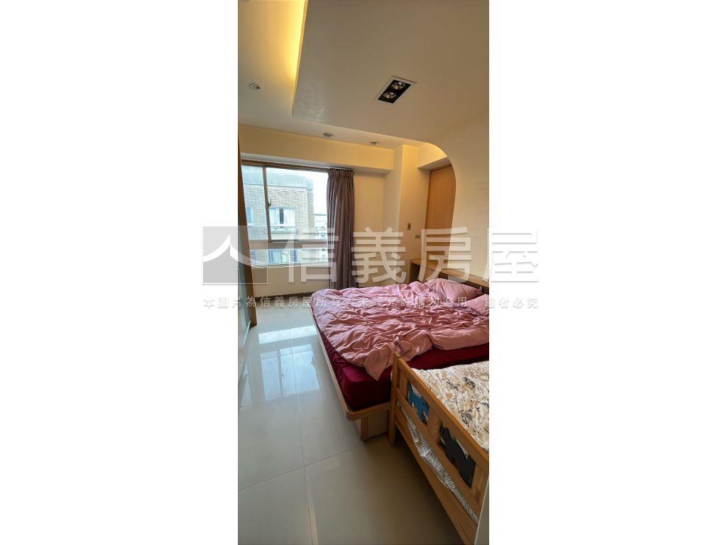 美麗殿高樓採光３房車位房屋室內格局與周邊環境