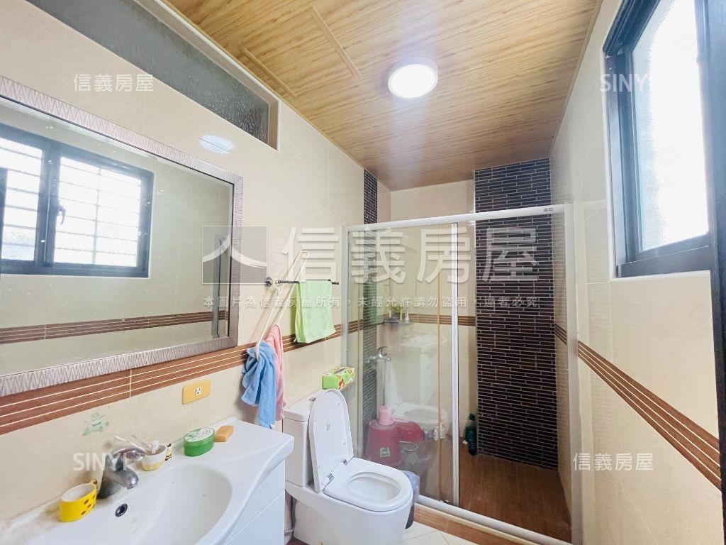 約８米正街面寬別墅房屋室內格局與周邊環境