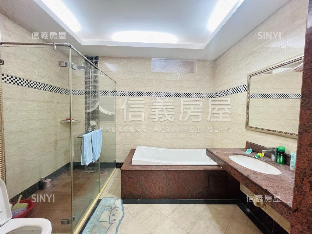 約８米正街面寬別墅房屋室內格局與周邊環境