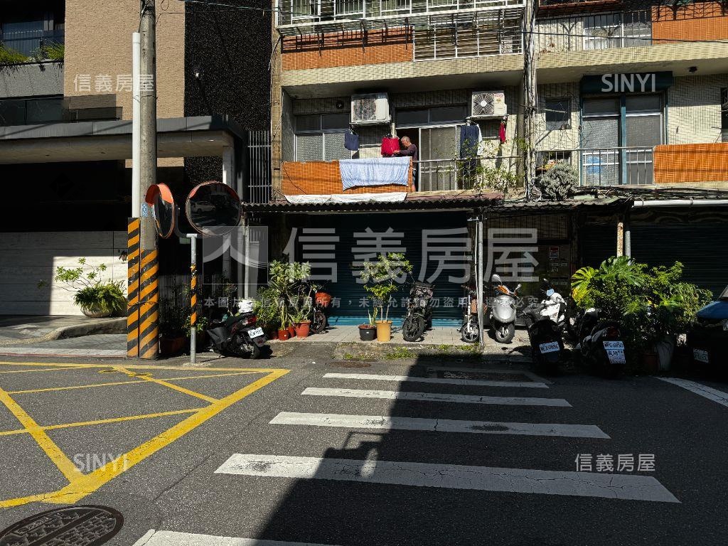 可住可辦內三金店面房屋室內格局與周邊環境