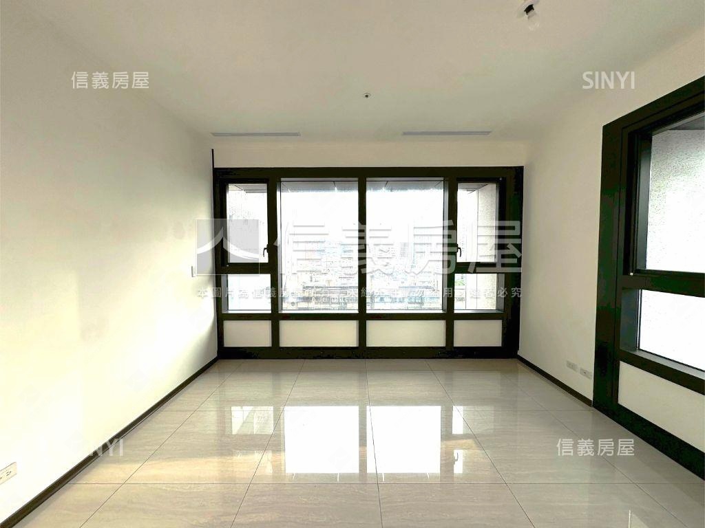 台北星鑽大坪數後棟景觀房屋室內格局與周邊環境