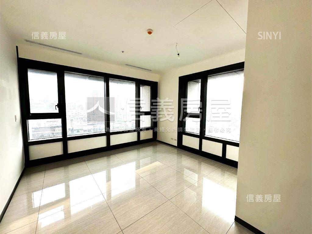 台北星鑽大坪數後棟景觀房屋室內格局與周邊環境