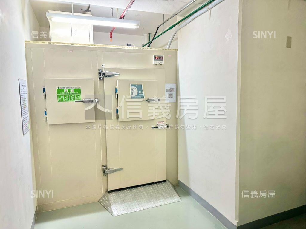 台北星鑽大坪數後棟景觀房屋室內格局與周邊環境