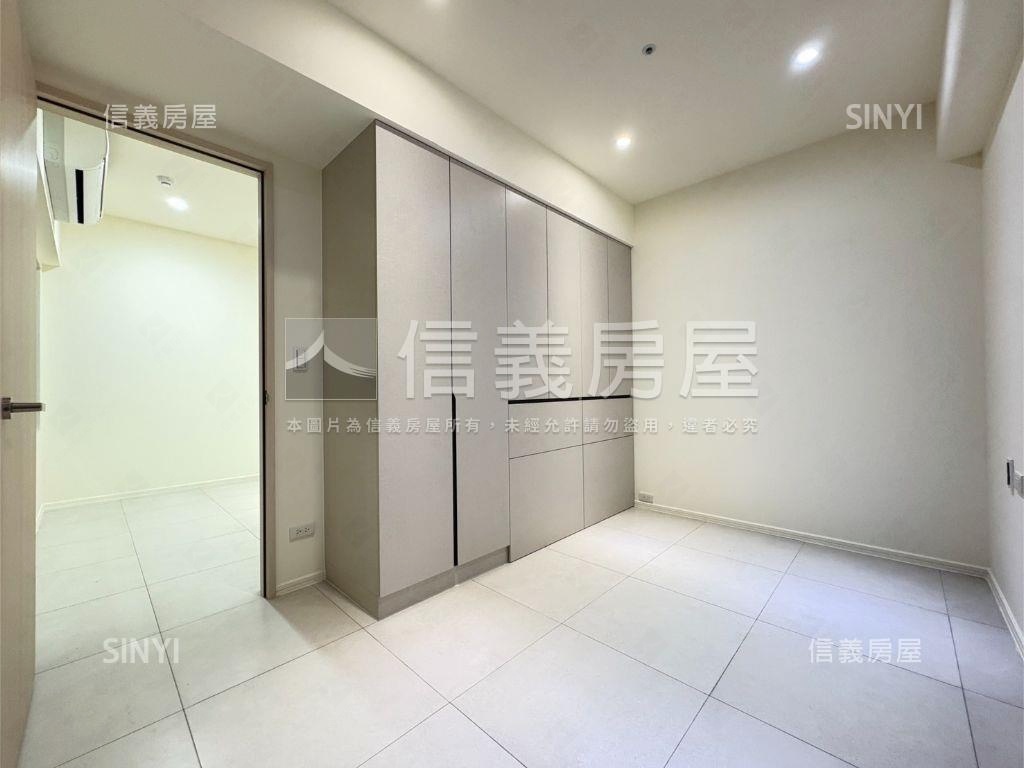 綠境森映◆聯合３房車位房屋室內格局與周邊環境