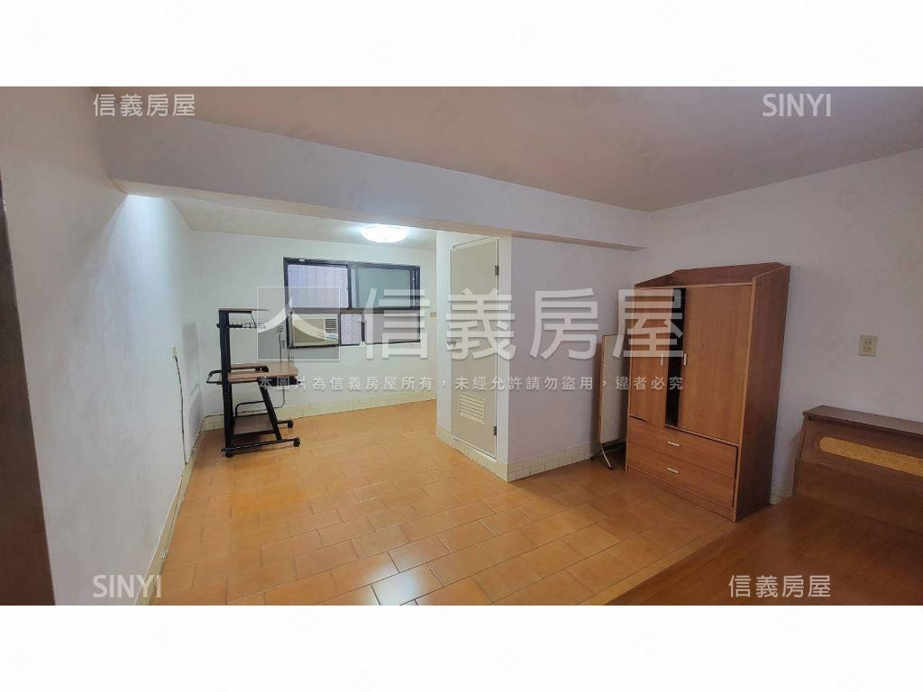 義勇路傳世稀有透天房屋室內格局與周邊環境