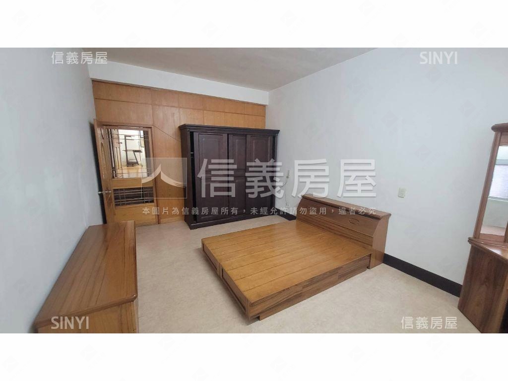 義勇路傳世稀有透天房屋室內格局與周邊環境