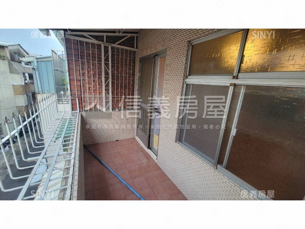 義勇路傳世稀有透天房屋室內格局與周邊環境