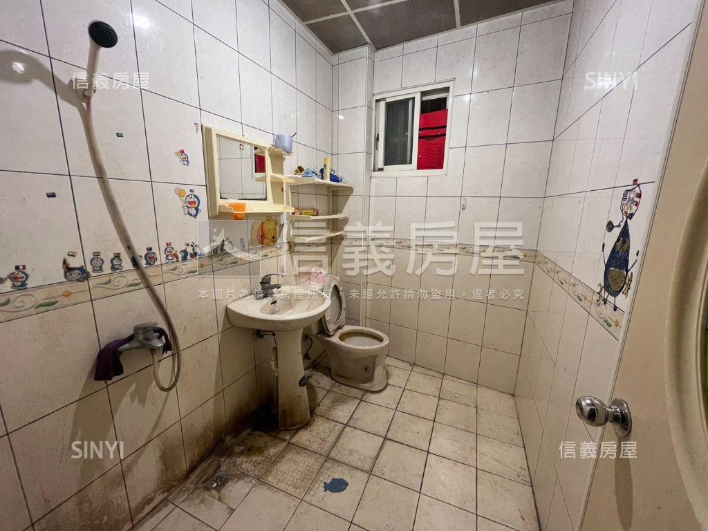 前院停車美宅房屋室內格局與周邊環境