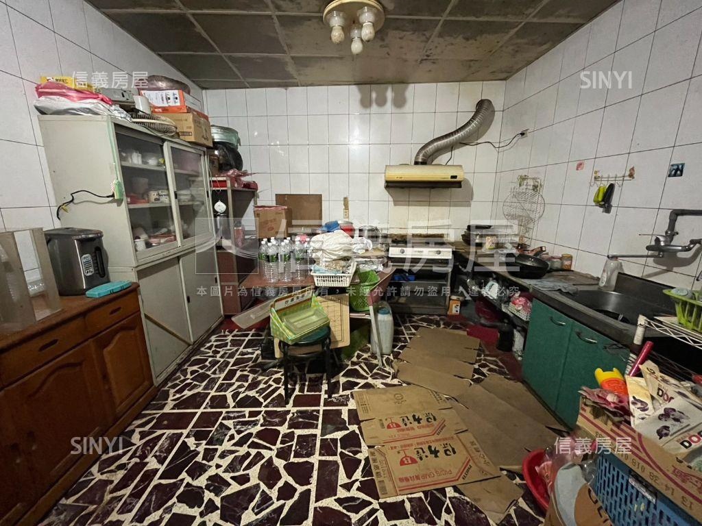 前院停車美宅房屋室內格局與周邊環境