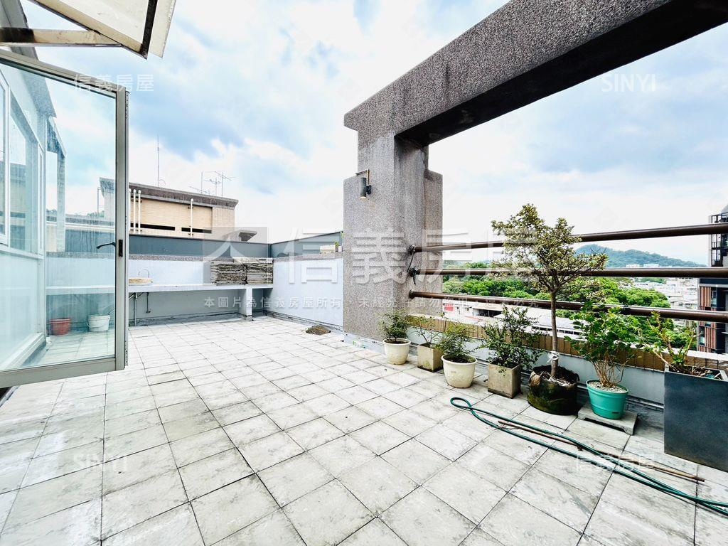 就看這間精算家房屋室內格局與周邊環境