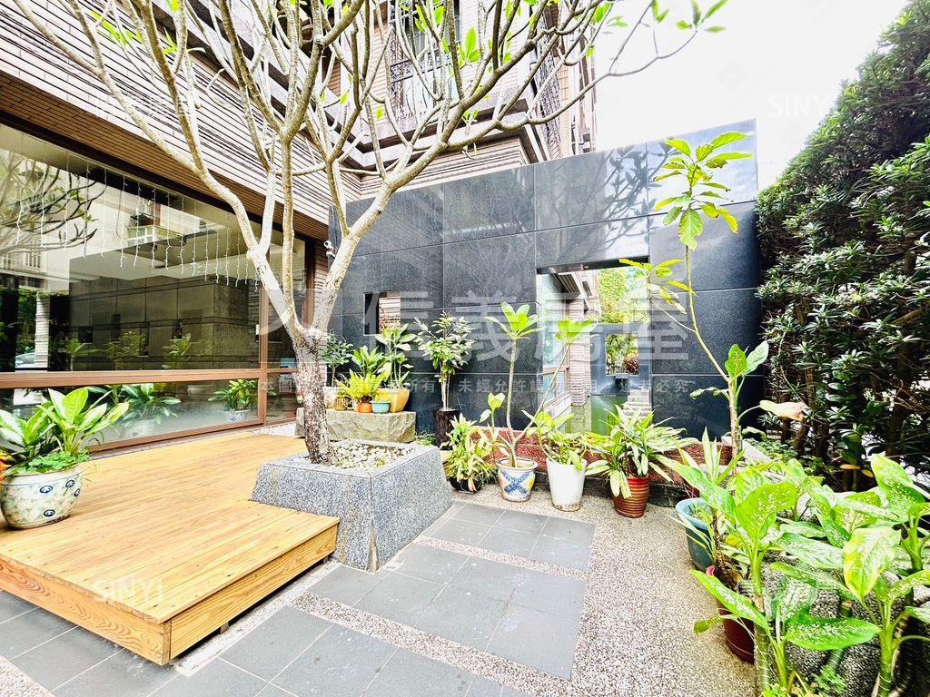 就看這間精算家房屋室內格局與周邊環境