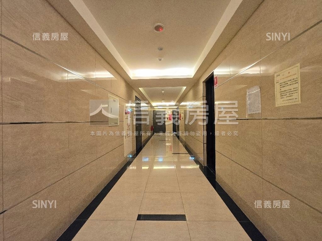 中和捷運Ｖ１辦公室房屋室內格局與周邊環境