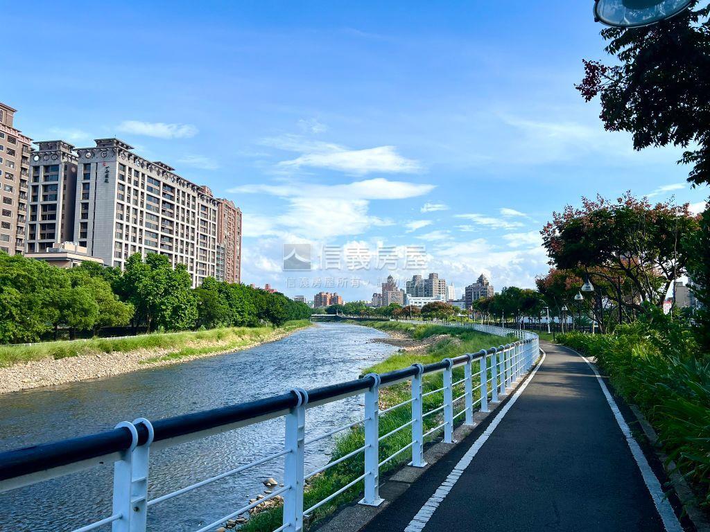 近火車站小資兩房房屋室內格局與周邊環境