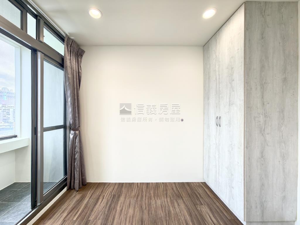 近火車站小資兩房房屋室內格局與周邊環境