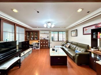 專任巴黎高樓附坡平車位