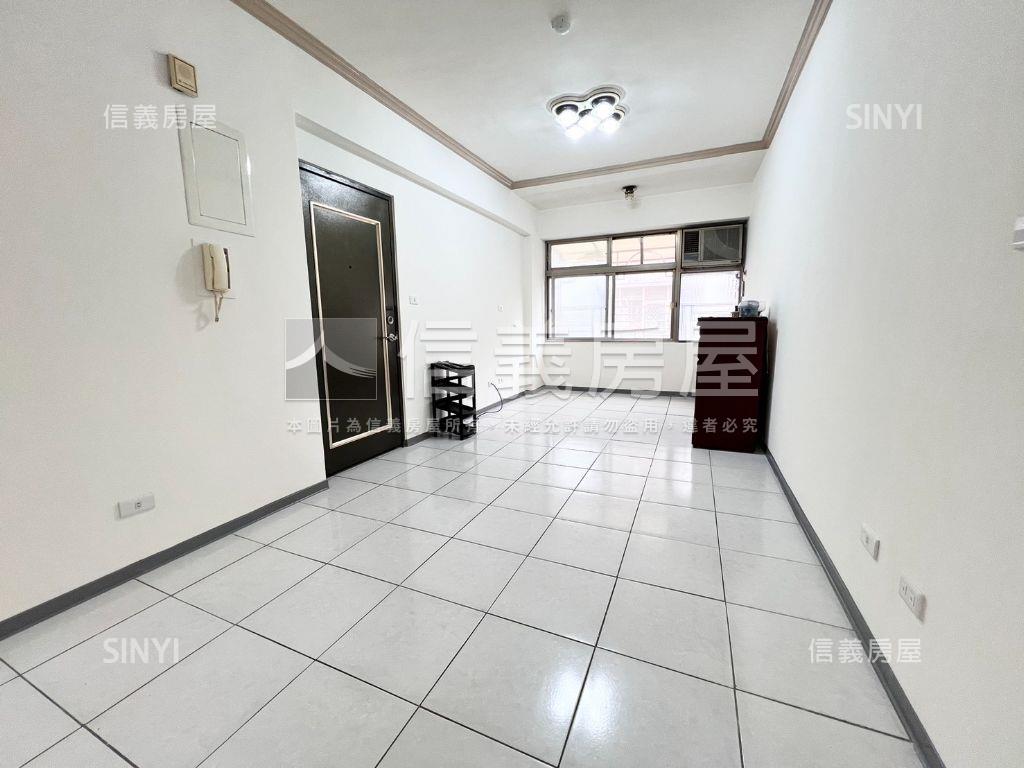 一品京城電梯明亮３房房屋室內格局與周邊環境