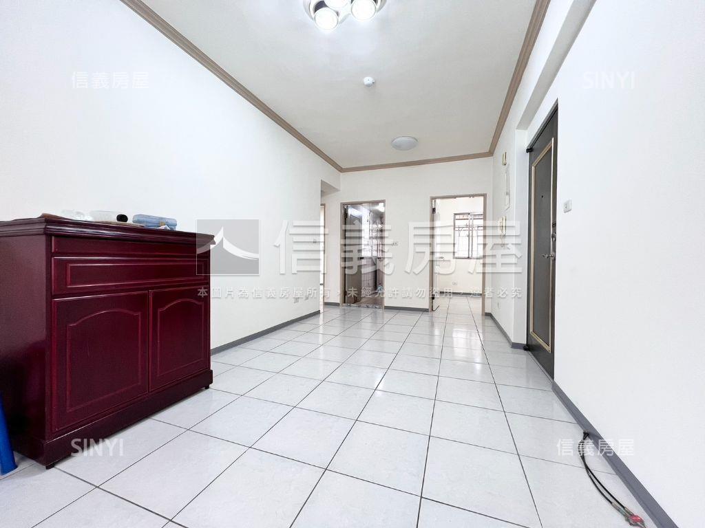 一品京城電梯明亮３房房屋室內格局與周邊環境