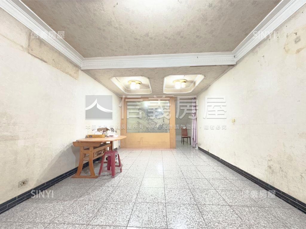 建工路優質透天房屋室內格局與周邊環境