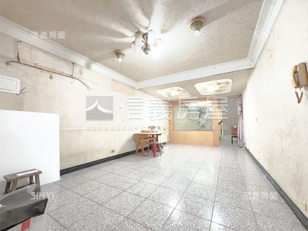 建工路優質透天房屋室內格局與周邊環境