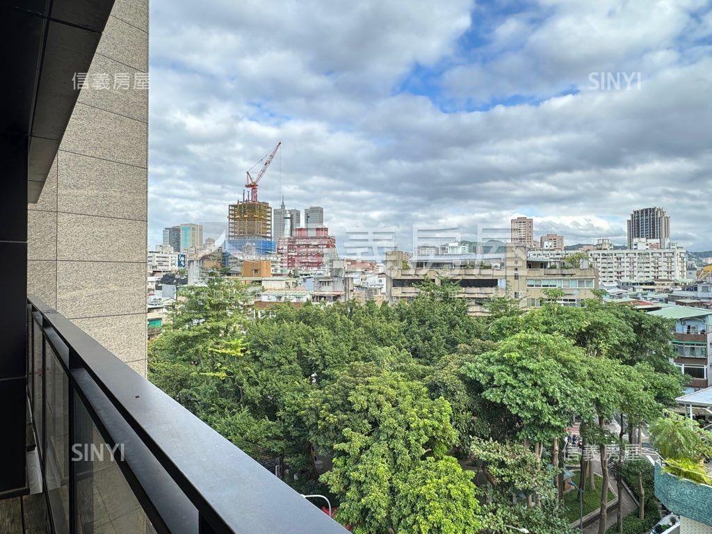 泰極綠海豪邸房屋室內格局與周邊環境