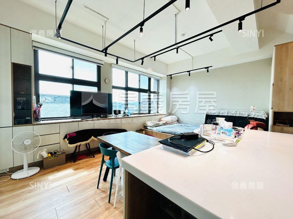 光點樓中樓露臺戶房屋室內格局與周邊環境