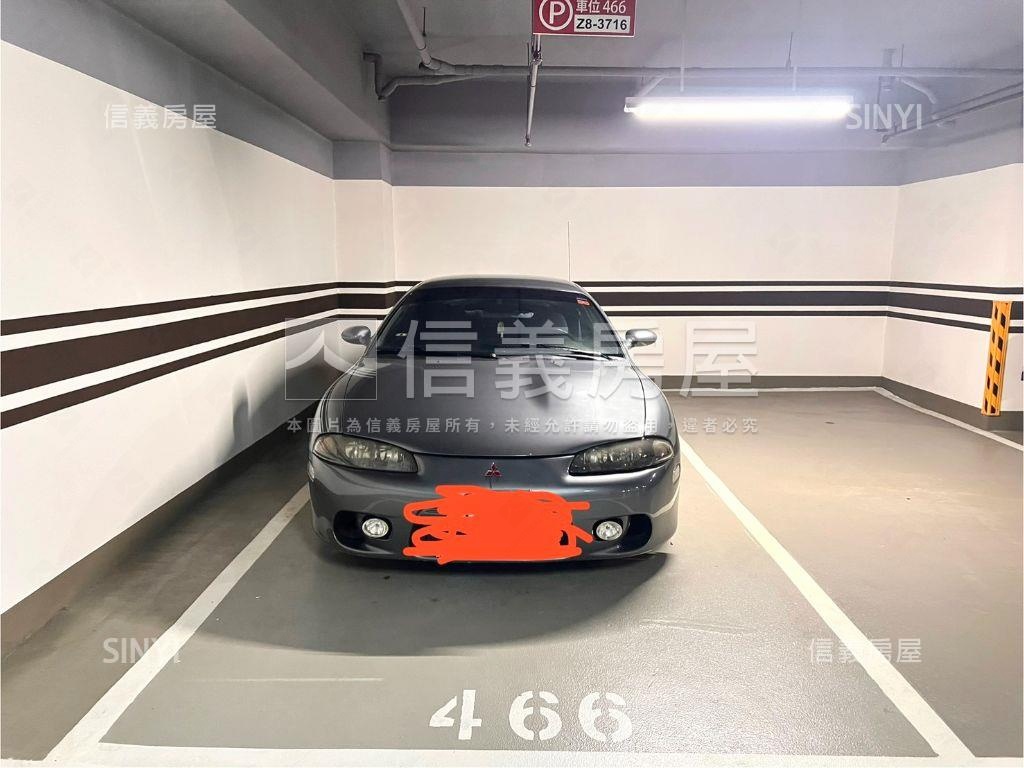 【住宅】曼哈頓一房車位房屋室內格局與周邊環境