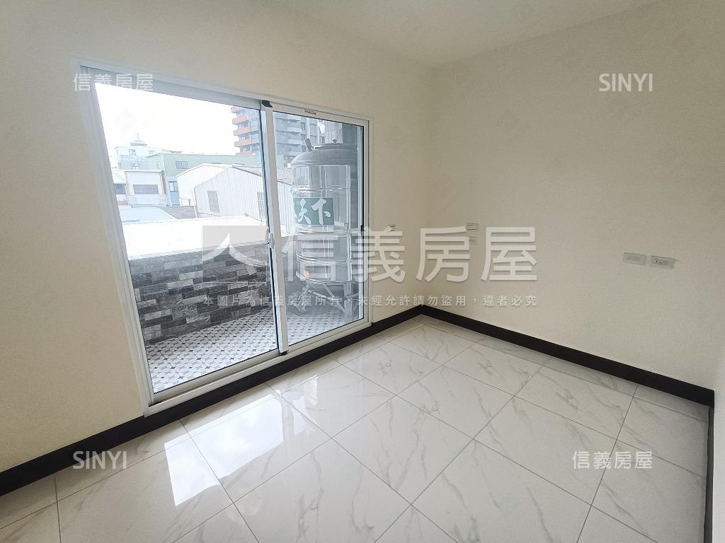 高醫商圈翻新美透天房屋室內格局與周邊環境
