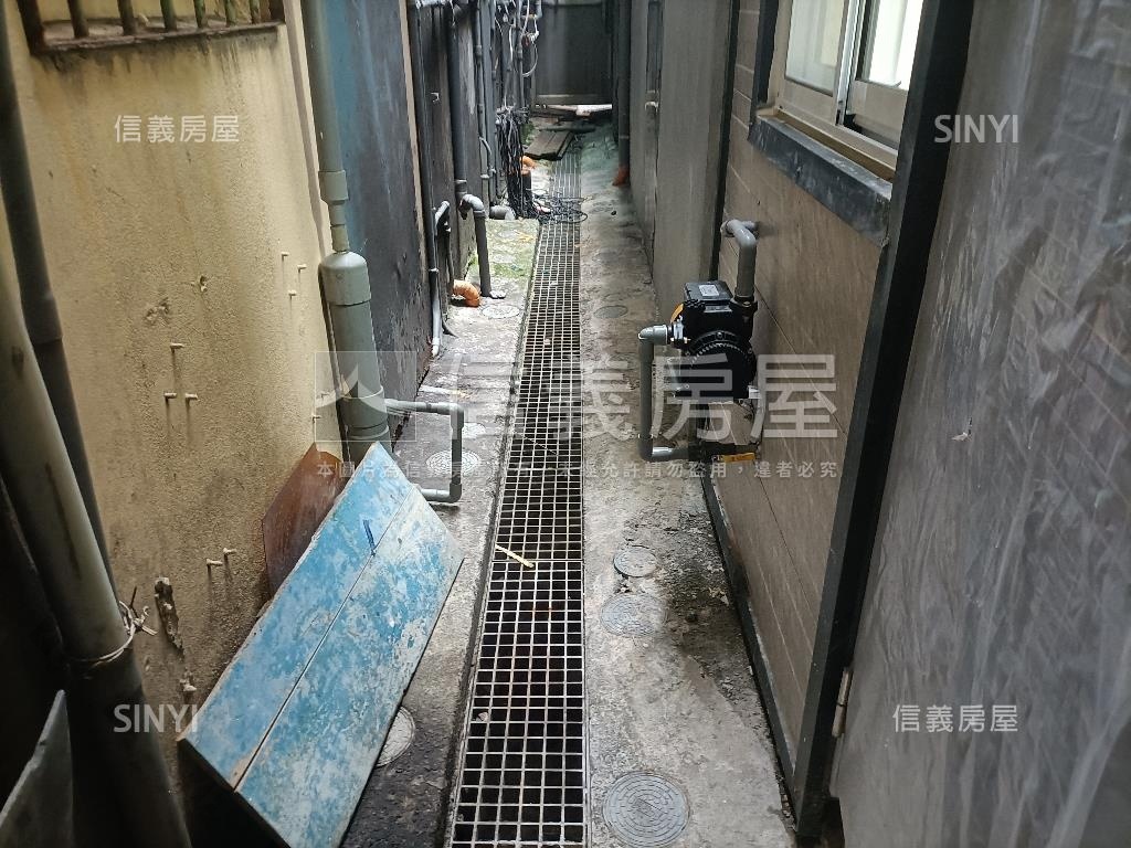 高醫商圈翻新美透天房屋室內格局與周邊環境