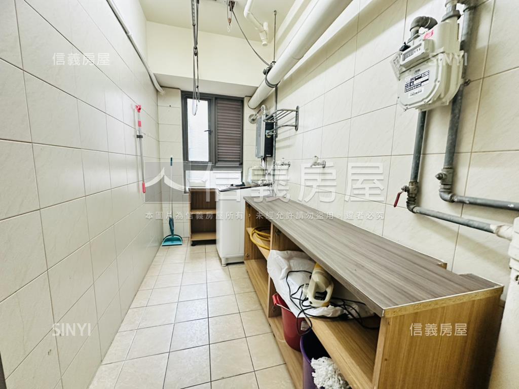 橘園高樓層兩房車位房屋室內格局與周邊環境
