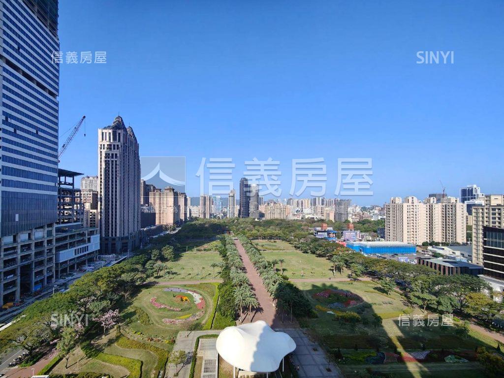 凹仔底首排樓中樓豪邸平車房屋室內格局與周邊環境