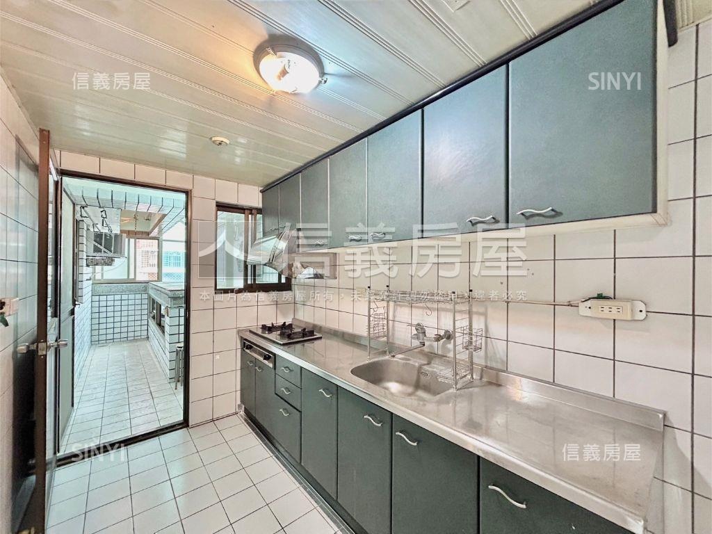 公甲３房首購美宅房屋室內格局與周邊環境