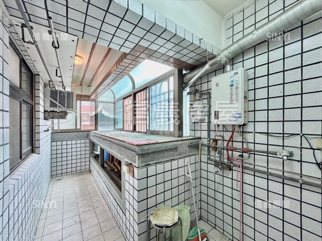 公甲３房首購美宅房屋室內格局與周邊環境