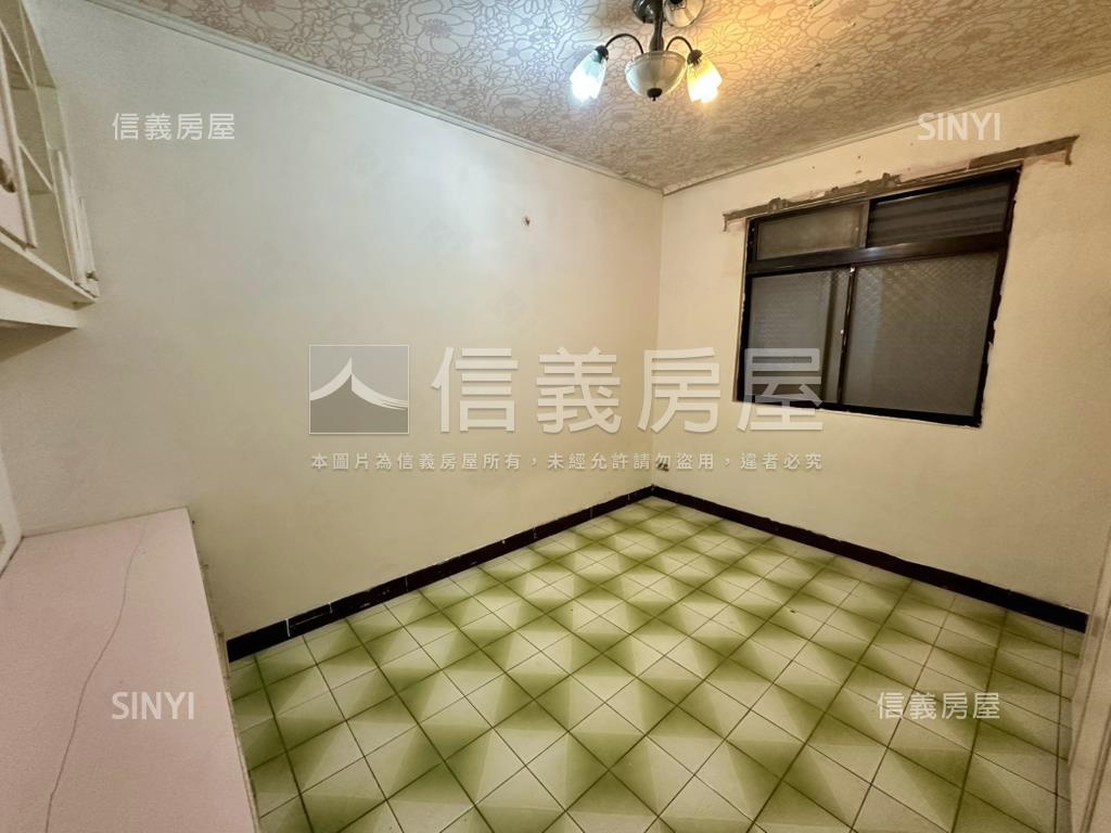 永吉路標準大空間２樓房屋室內格局與周邊環境