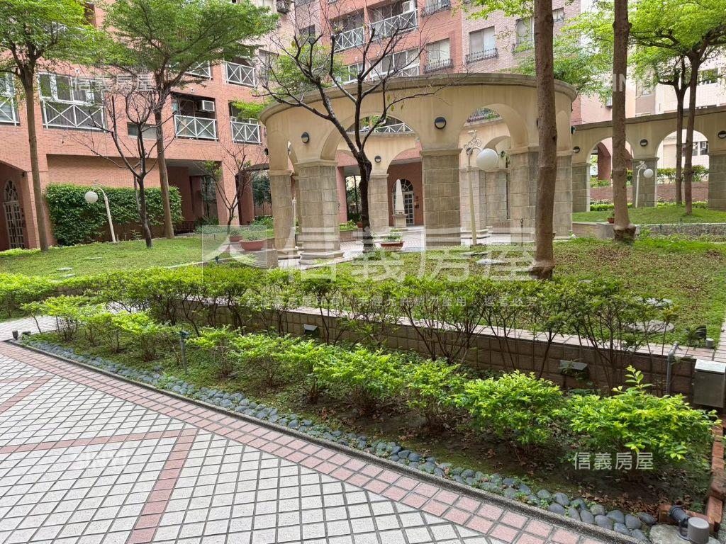 樂！惠宇桂冠高樓三房平車房屋室內格局與周邊環境
