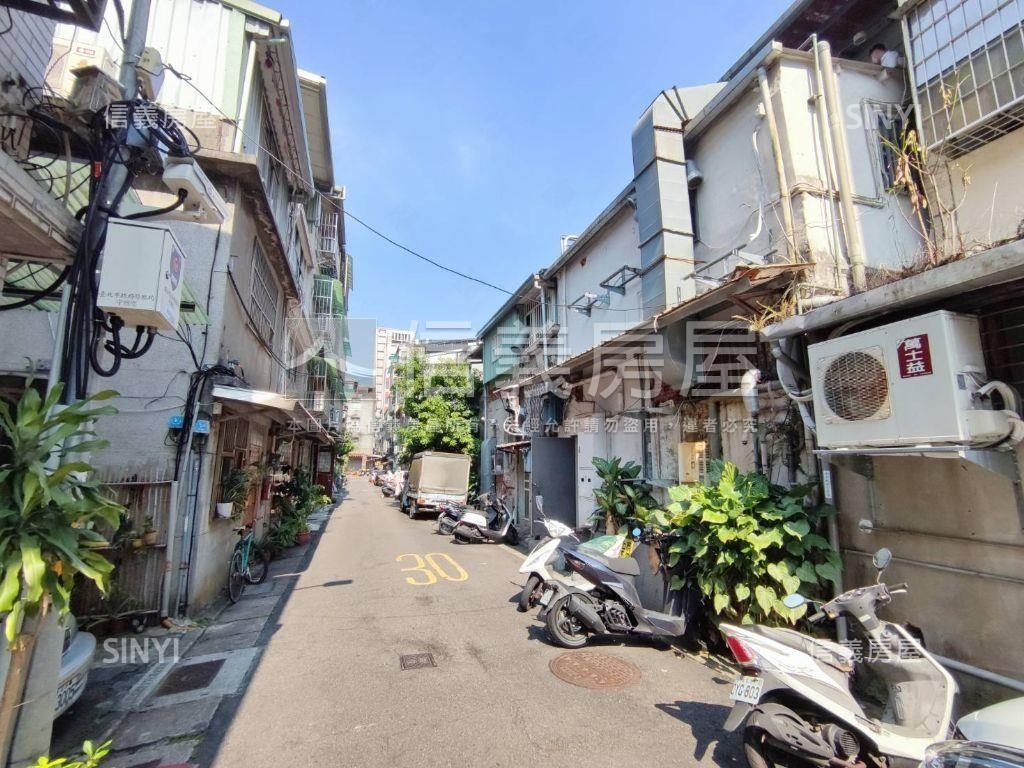 正永吉路透天店面房屋室內格局與周邊環境
