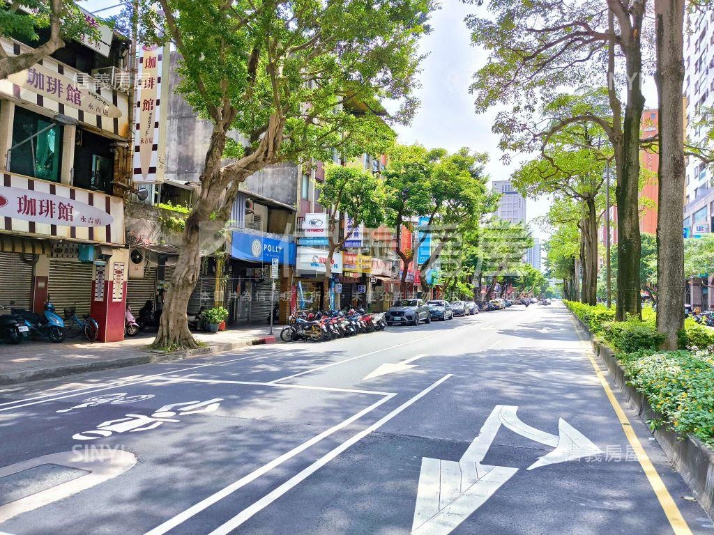 正永吉路透天店面房屋室內格局與周邊環境