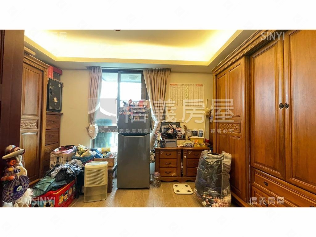 ７４內震後豐樂臨路美別墅房屋室內格局與周邊環境