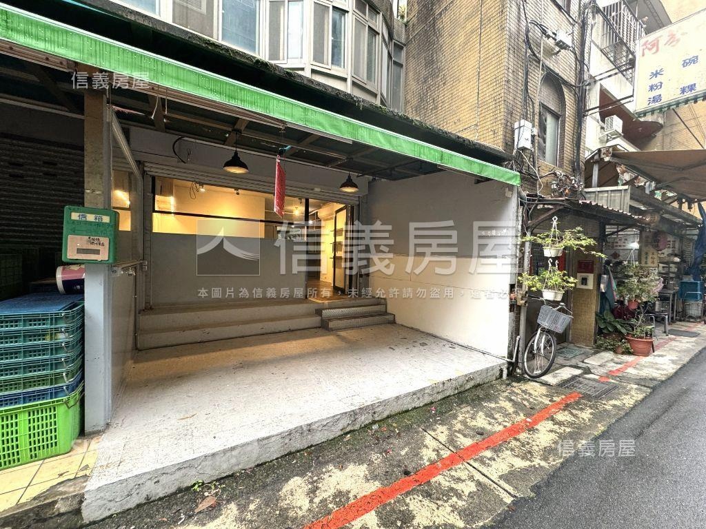 光復國館邊間店面房屋室內格局與周邊環境