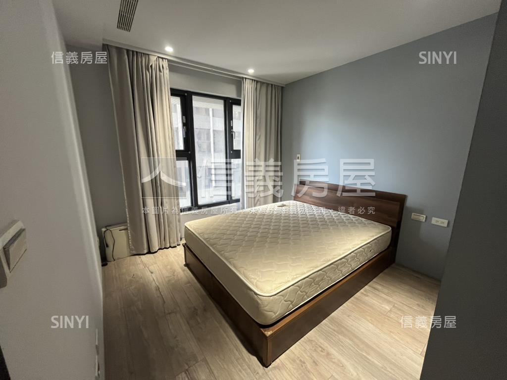 漂亮方正兩房車位房屋室內格局與周邊環境