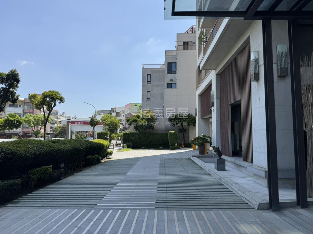 富立和鄉曲四房三車位豪邸房屋室內格局與周邊環境