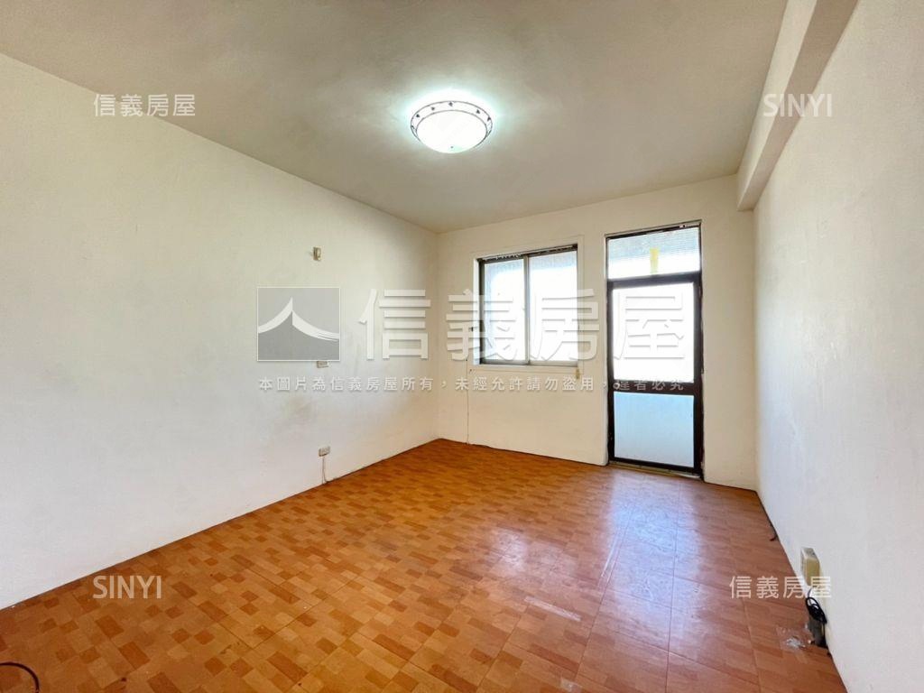 近巨城綠帶大三房房屋室內格局與周邊環境