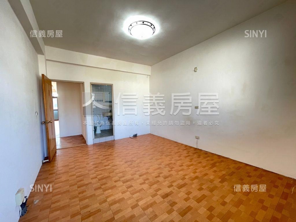 近巨城綠帶大三房房屋室內格局與周邊環境